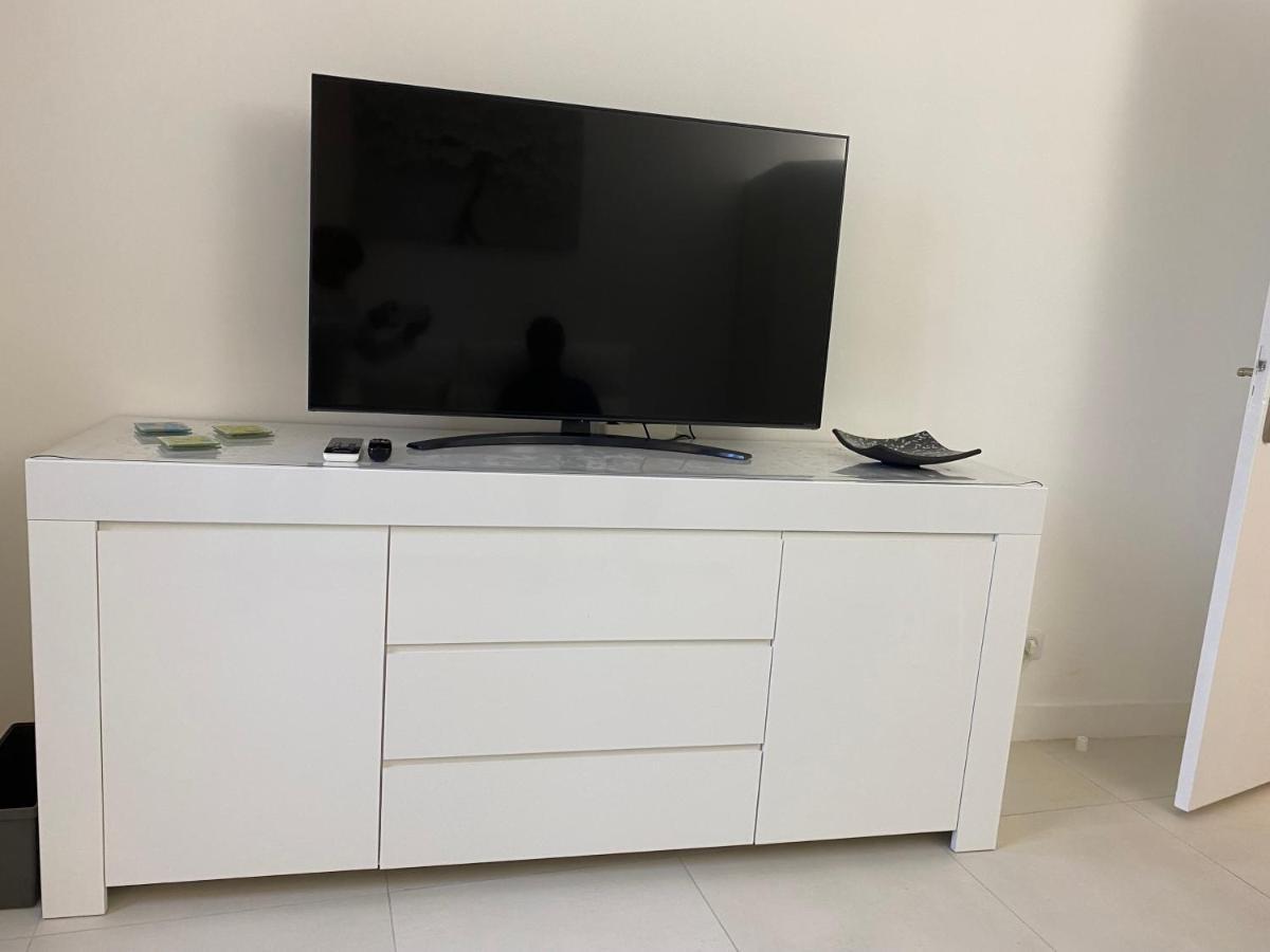 Hello 2 Pieces “Renove Et Climatise “ Vieil Antibes Apartment Luaran gambar